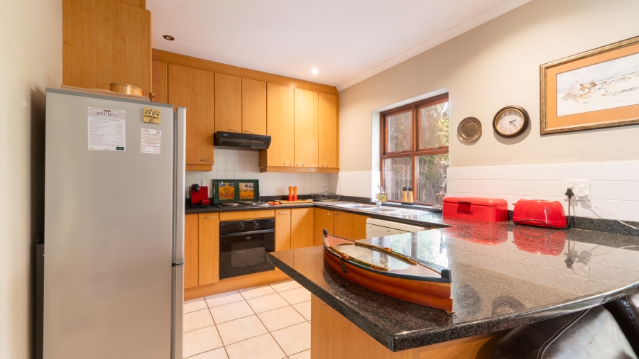 2 Bedroom Property for Sale in Boschenmeer Golf Country Estate Western Cape